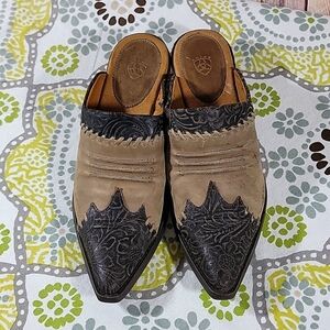 ARIAT JULIETTE LEATHER WHIPSTITCH POINTY TOE MULE HEELS 8